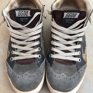 GOLDEN GOOSE Mid Star suede sneakers